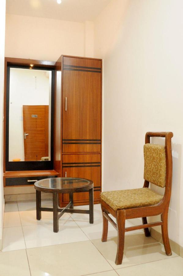 Hotel Kirandeep Agra Agra  Exteriér fotografie